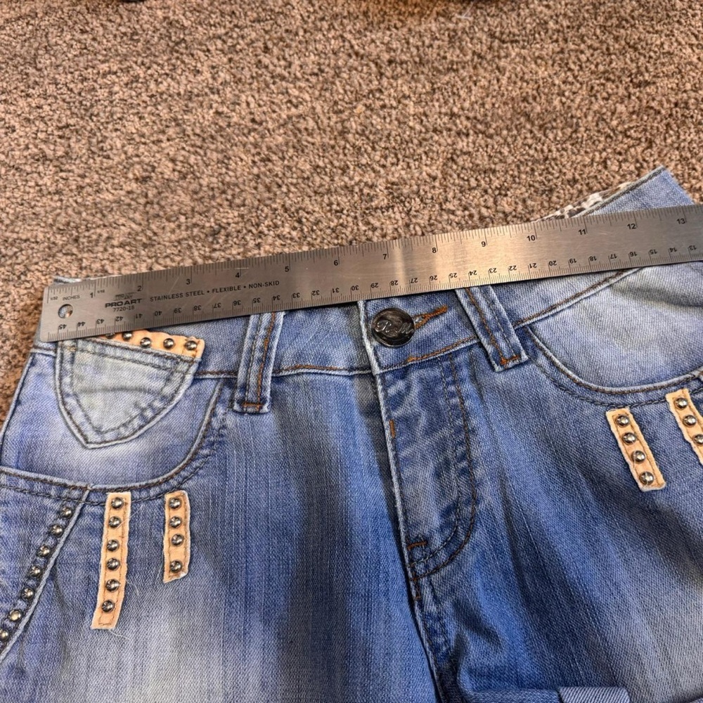 Blue/Beige Detail Y2K Denim Shorts - Picture 5 of 7